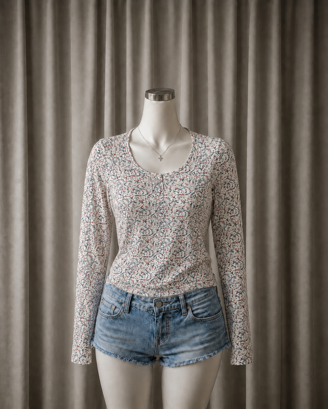 Floral Print Long Sleeve Scoop Neck Top