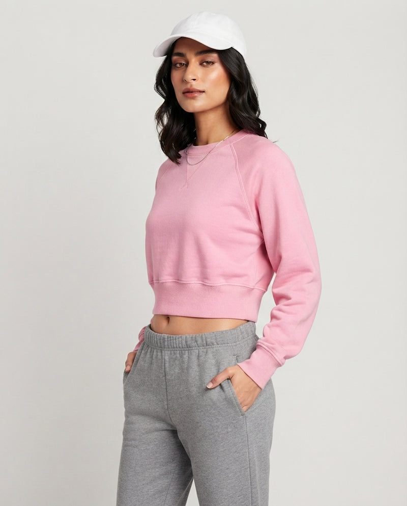 Minimalist Raglan Cropped Sweatshirt